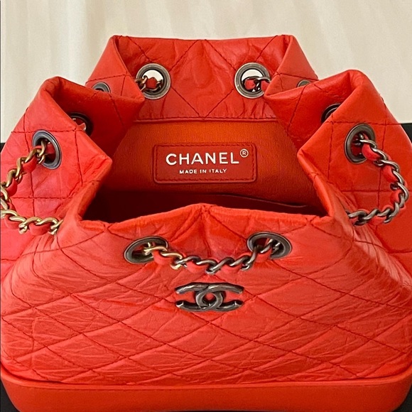 BNIB Chanel Gabrielle Backpack 
19S collection - Picture 4 of 13